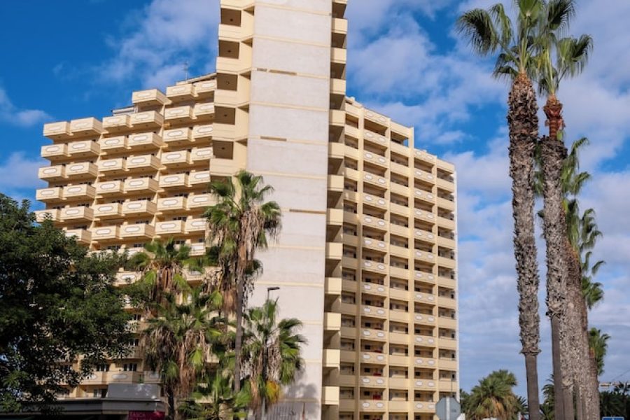 Lamezia Terme - Puerto de la Cruz - Apartamentos Teneguia