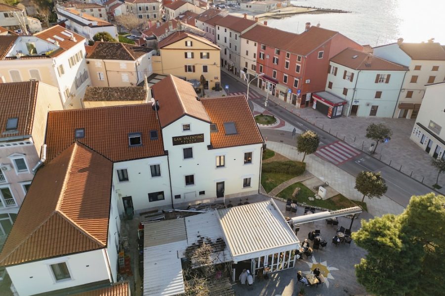 Bologna - Umag - San Valentino Palace