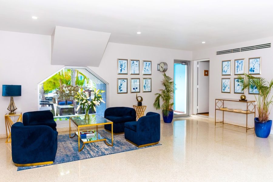Milano - Miami (FL) - Aqua Hotel & Suites