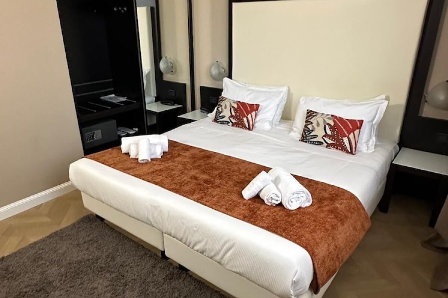Catania - Assago - Hotel Comtur