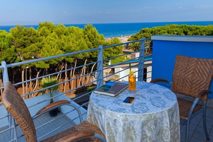 Milano - Giulianova - Hotel Antares
