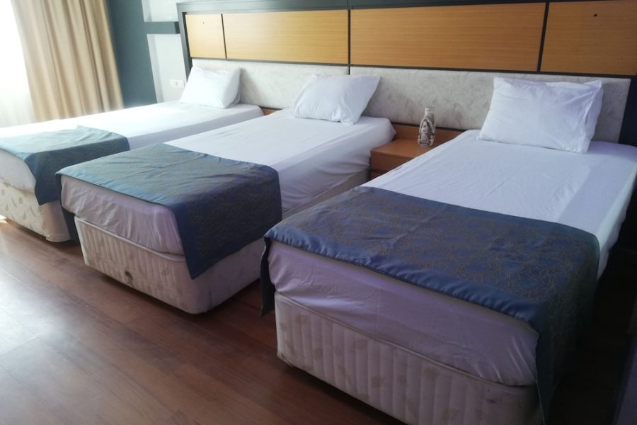 Milano - Izmir - Unaten Otel