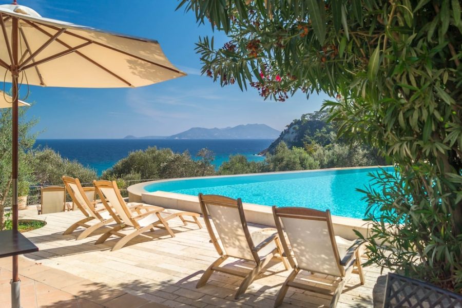 Milano - Kokkari - Armonia Bay Hotel
