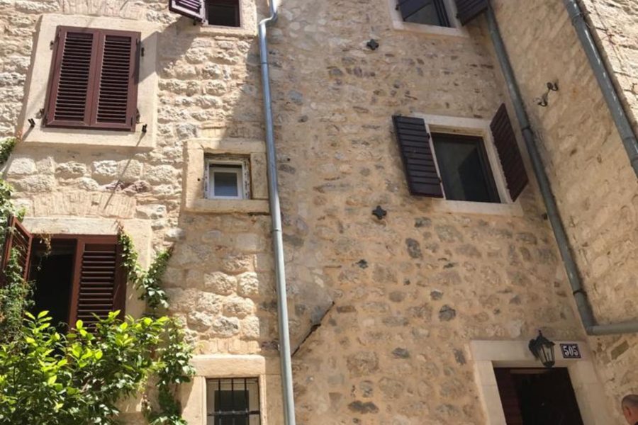 Roma - Kotor - Puerta Apartments