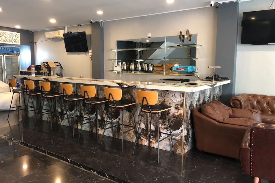 Milano - Pattaya - The Freelancer Hotel