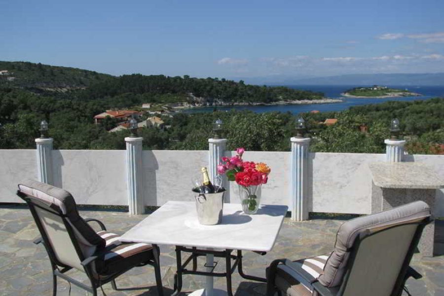 Milano - Paxos - Paco's Resort Holiday Flats
