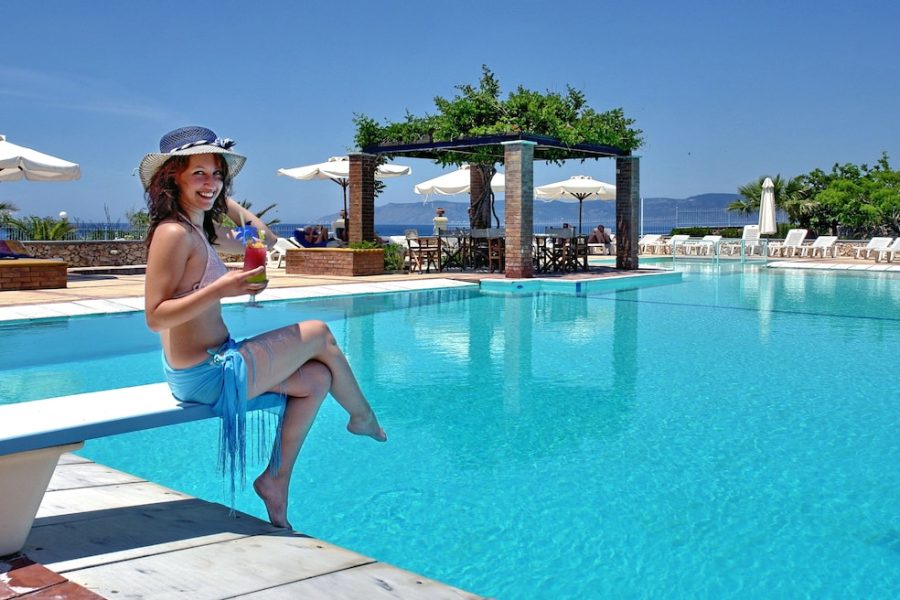 Milano - Petra - Panselinos Hotel