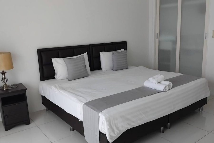 Roma - Wichit - Panwa Sunset Beachfront