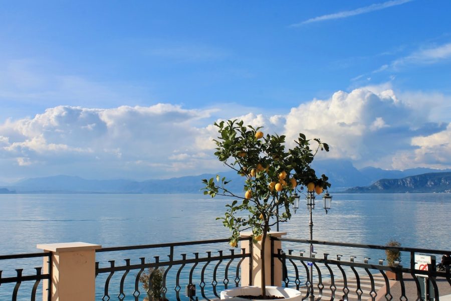 Napoli - Peschiera del Garda - La Vista Postcard Hotel