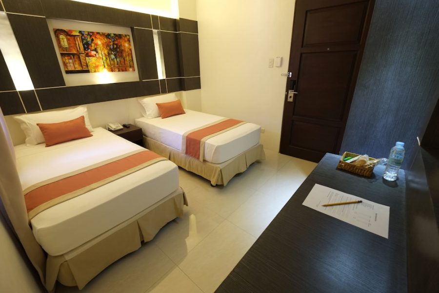 Roma - Cebu City - Southpole Central Hotel