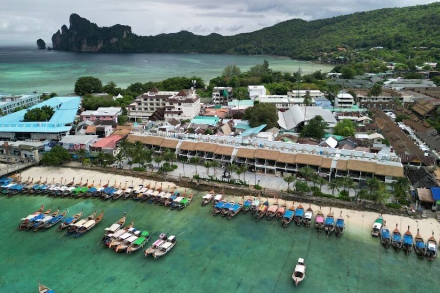Roma - Koh Phi Phi - Phi Phi at Pier