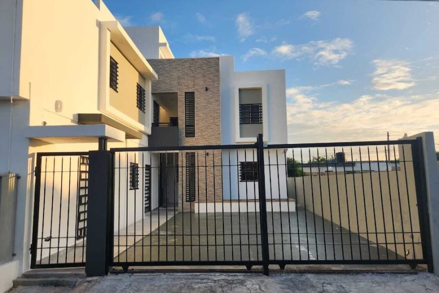 Bari - La Romana - Apartamentos Melya