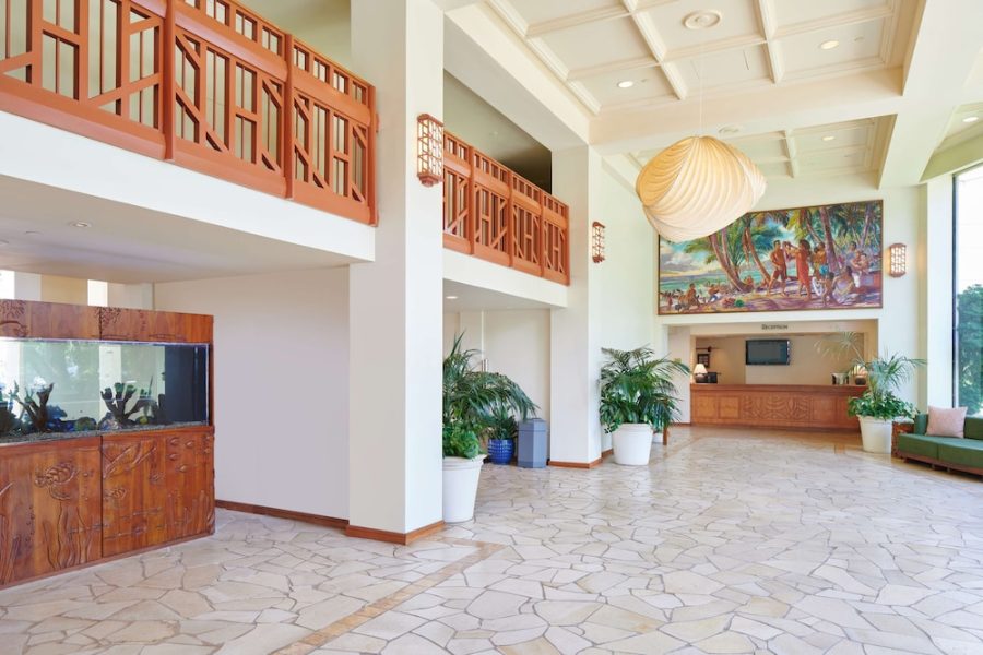 Roma - Lahaina - OCEAN VIEW condo with private balcony on 4th floor
