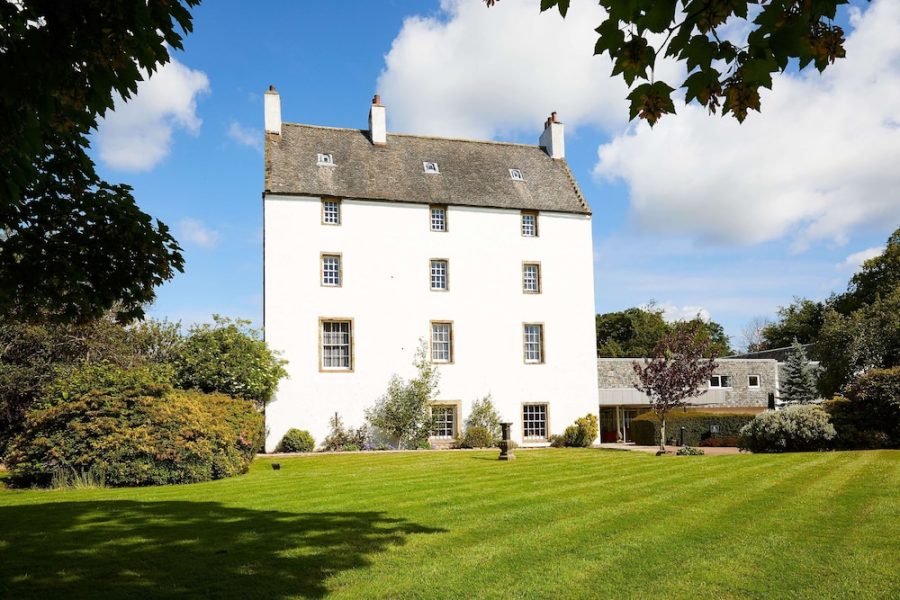 Roma - Livingston - Macdonald Houstoun House