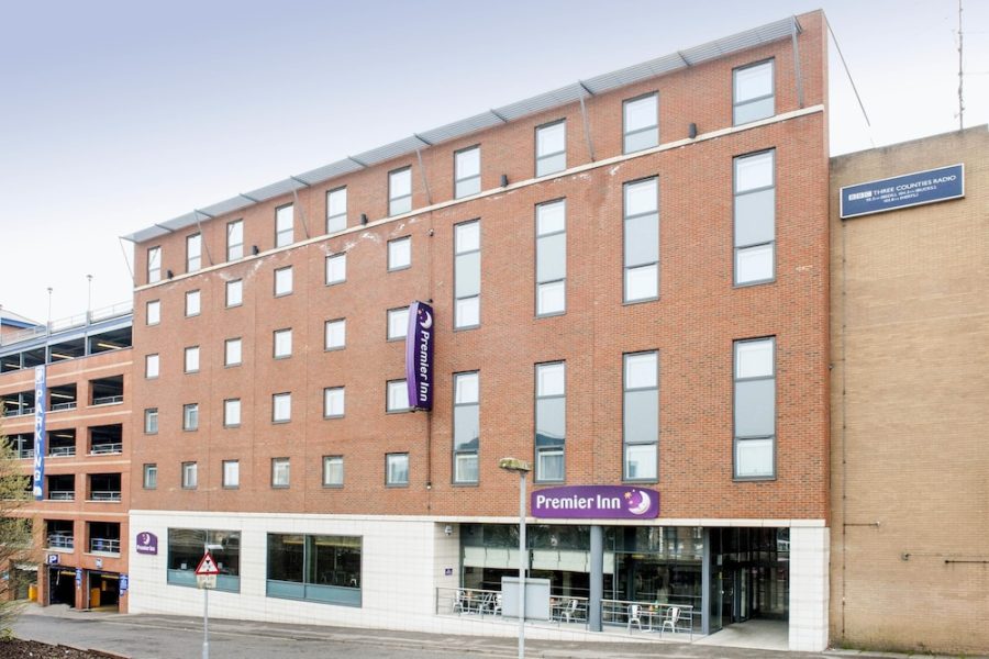Roma - Luton - Premier Inn Luton Town Centre