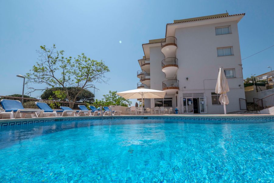 Salerno - Lloret de Mar - Apartamentos AR Muntanya Mar