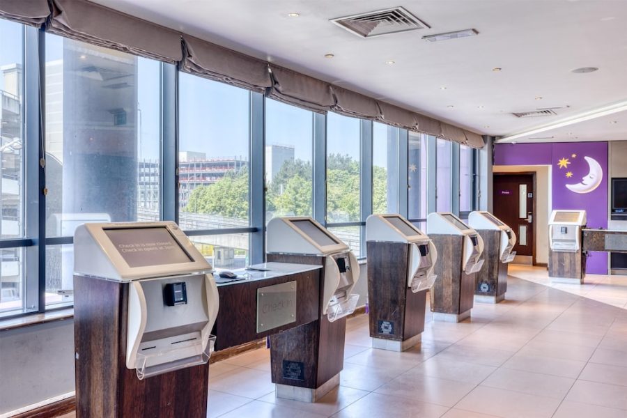 Torino - Gatwick - Premier Inn London Gatwick Airport