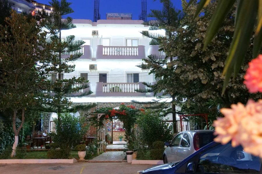 Verona - Sarandë - Hotel Rixhi