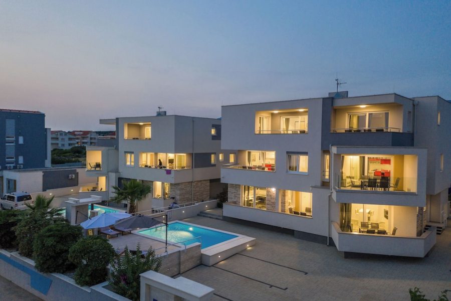 Bari - Novalja - Apartments & Rooms Danivan Pool Villas - Off site breakfast available
