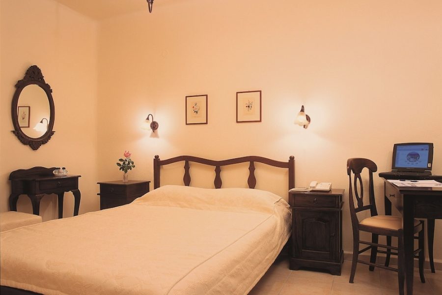 Bologna - Agia Pelagia - Creta - Nymphes Luxury Apartments