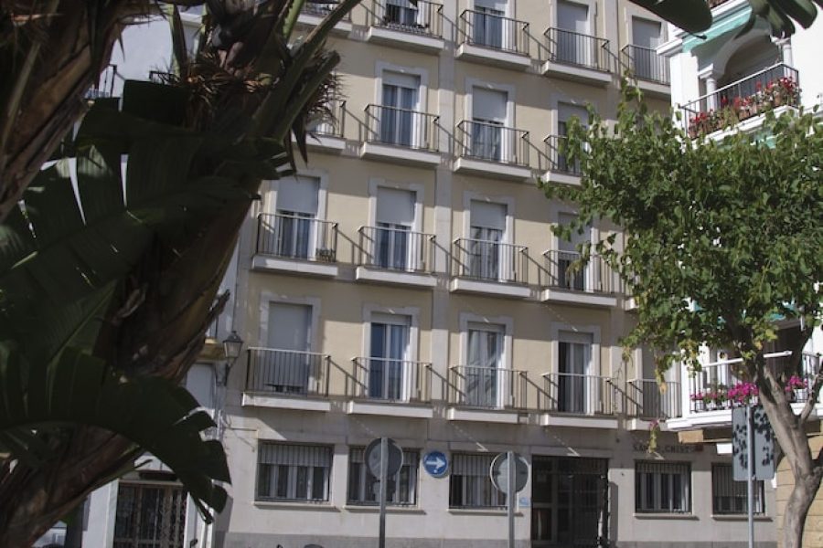 Roma - Cadice - Residencia Universitaria Cadiz Centro