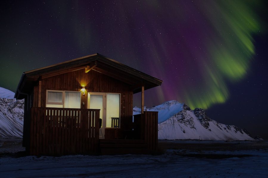 Bologna - Höfn - Aurora Cabins
