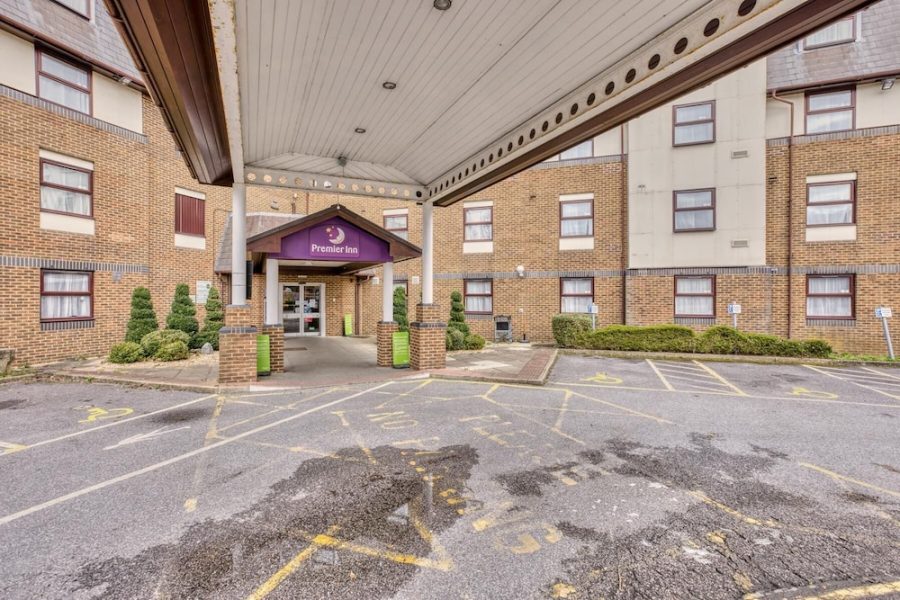 Milano - Gatwick - Premier Inn London Gatwick Airport A23