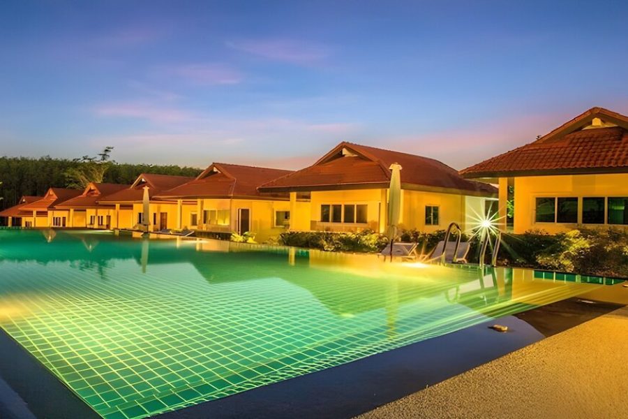 Bari - Thalang - Phuket Airport Villa
