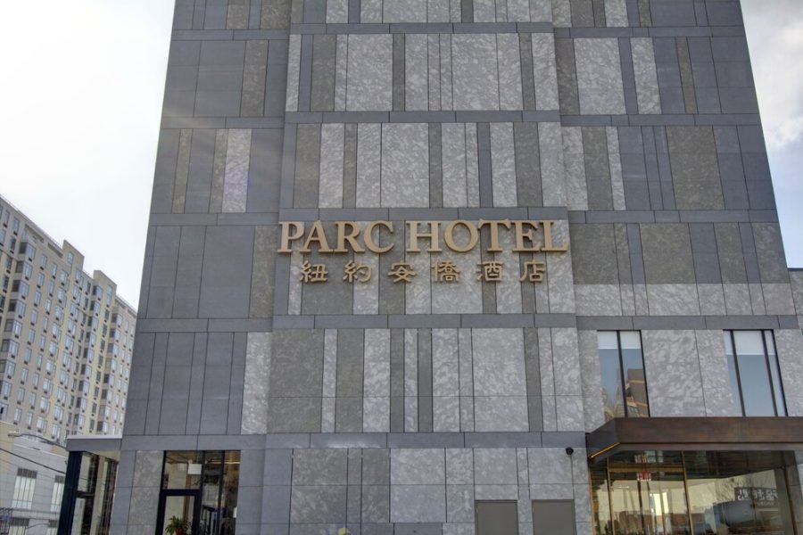 Napoli - New York - Aeroporto La Guardia - The Parc Hotel