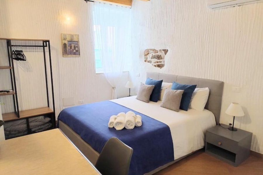 Palermo - Olbia - Holmann Suite & Rooms