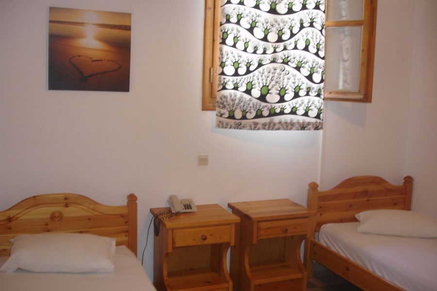 Roma - Paros - Siroco's Rooms And Studios