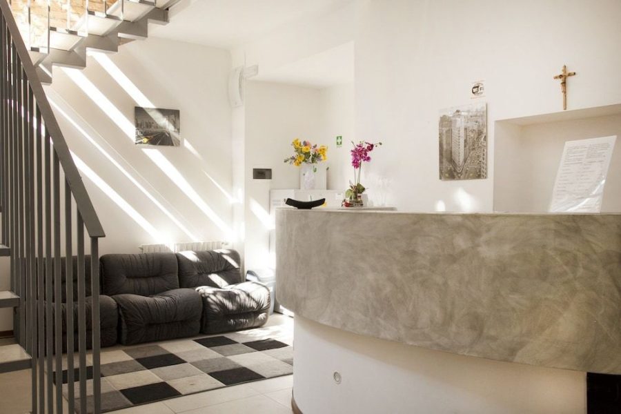 Bari - Milano - HOTEL Poma