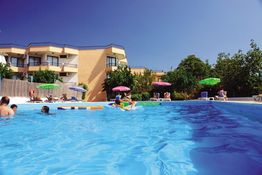 Bari - Moraḯtika - Hotel Alkionis
