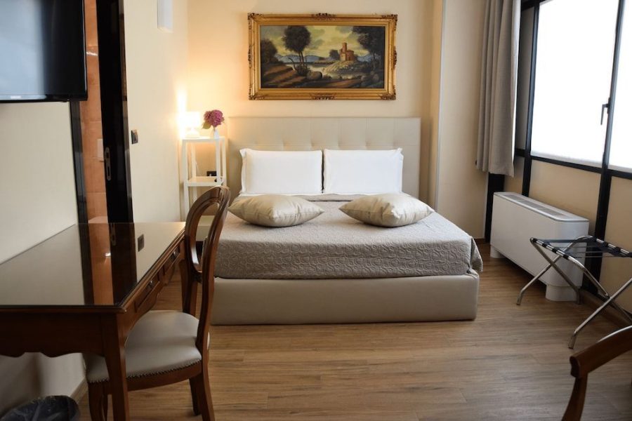 Bari - Torino - Hotel Valentino Du Parc