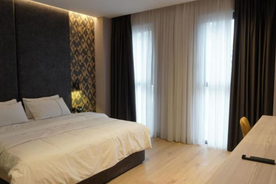 Bologna - Tirana - StarLight Hotel