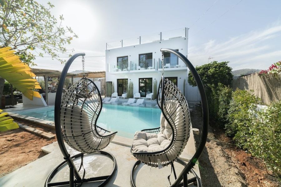 Brindisi - Ibiza città - PAIISE Hotels