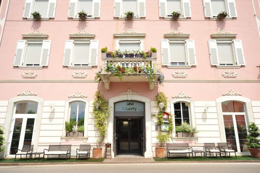 Napoli - Levico Terme - Hotel Liberty