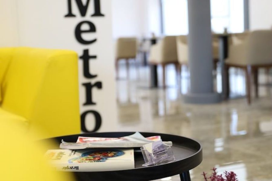 Genova - Tirana - Metro Hotel Terminal
