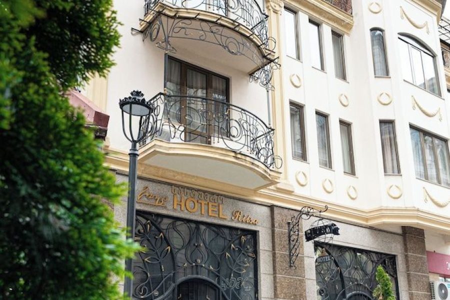 Milano - Batumi - Ritsa Boutique Hotel
