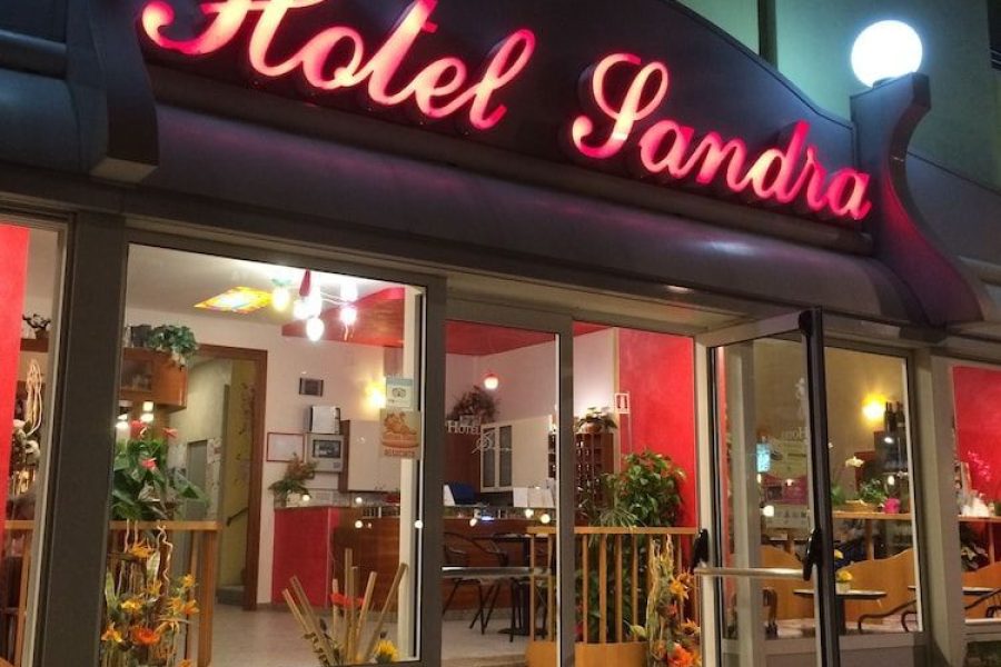 Milano - Cesenatico - Hotel Sandra
