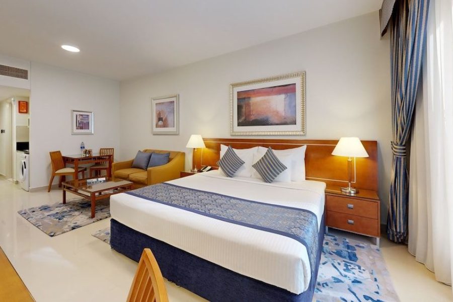 Milano - Dubai - Golden Sands 5 Hotel Apartment