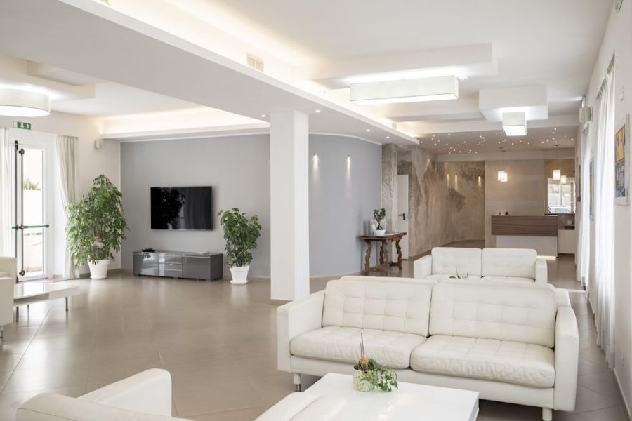 Milano - Follonica - Hotel La Pineta