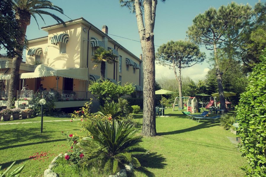 Milano - Forte dei Marmi - Hotel Parma Mare