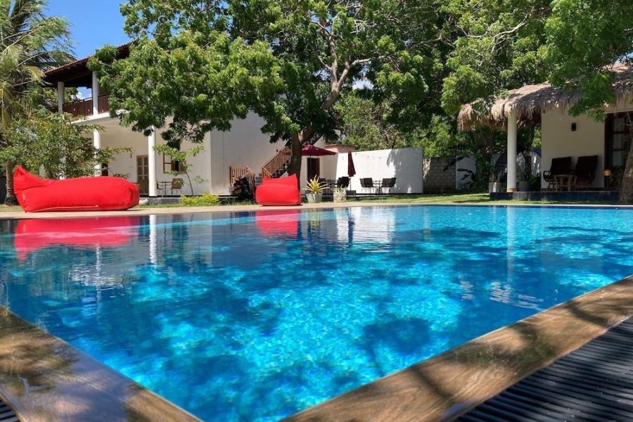 Roma - Hambantota - Kirinda Paradise Yala