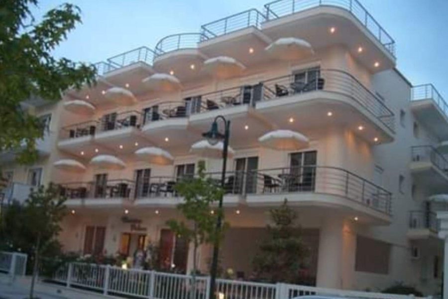 Milano - Paralía - Christina Hotel