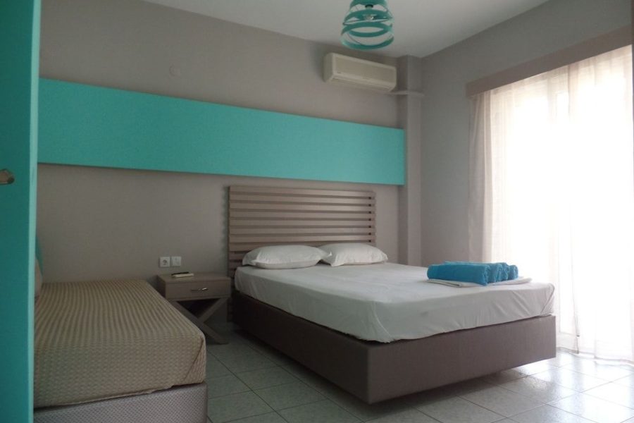 Milano - Paralía - Ouzas Luxury Hotel