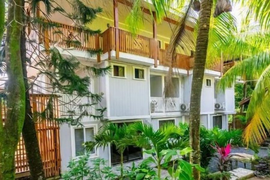 Milano - Roatán - Roatan Airport Boutique Resort