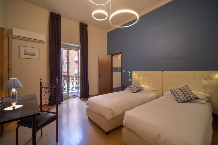 Napoli - Torino - Hotel Italia