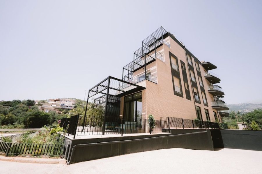 Palermo - Himarë - Noemie Hotel