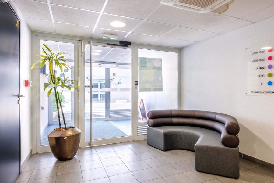 Roma - Cannes - B&B HOTEL Cannes La Bocca Plage
